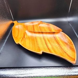Acacia Wood Leaf Serving Tray